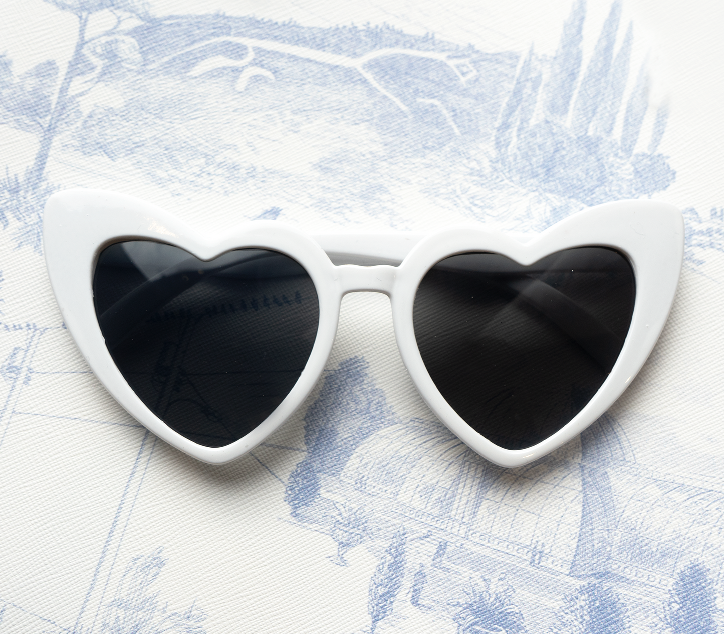 Heart Sunglasses (White)